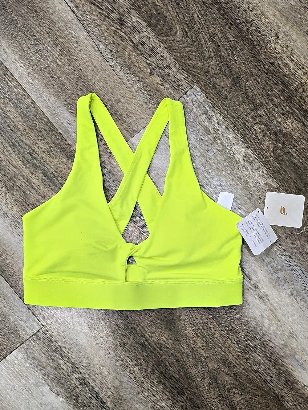 Fabletics Oasis Twist Sports Bra Neon Yellow Size Medium NWT